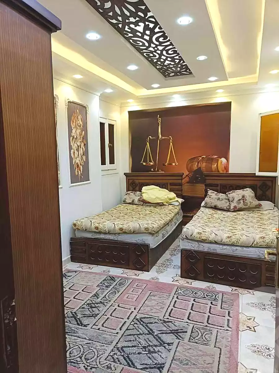 https://aqarmap.com.eg/ar/listing/7335524-for-sale-alexandria-miami-el-gaish-rd-st