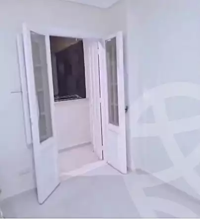 https://aqarmap.com.eg/ar/listing/7335534-for-sale-alexandria-miami-farook-abd-al-wahab-st