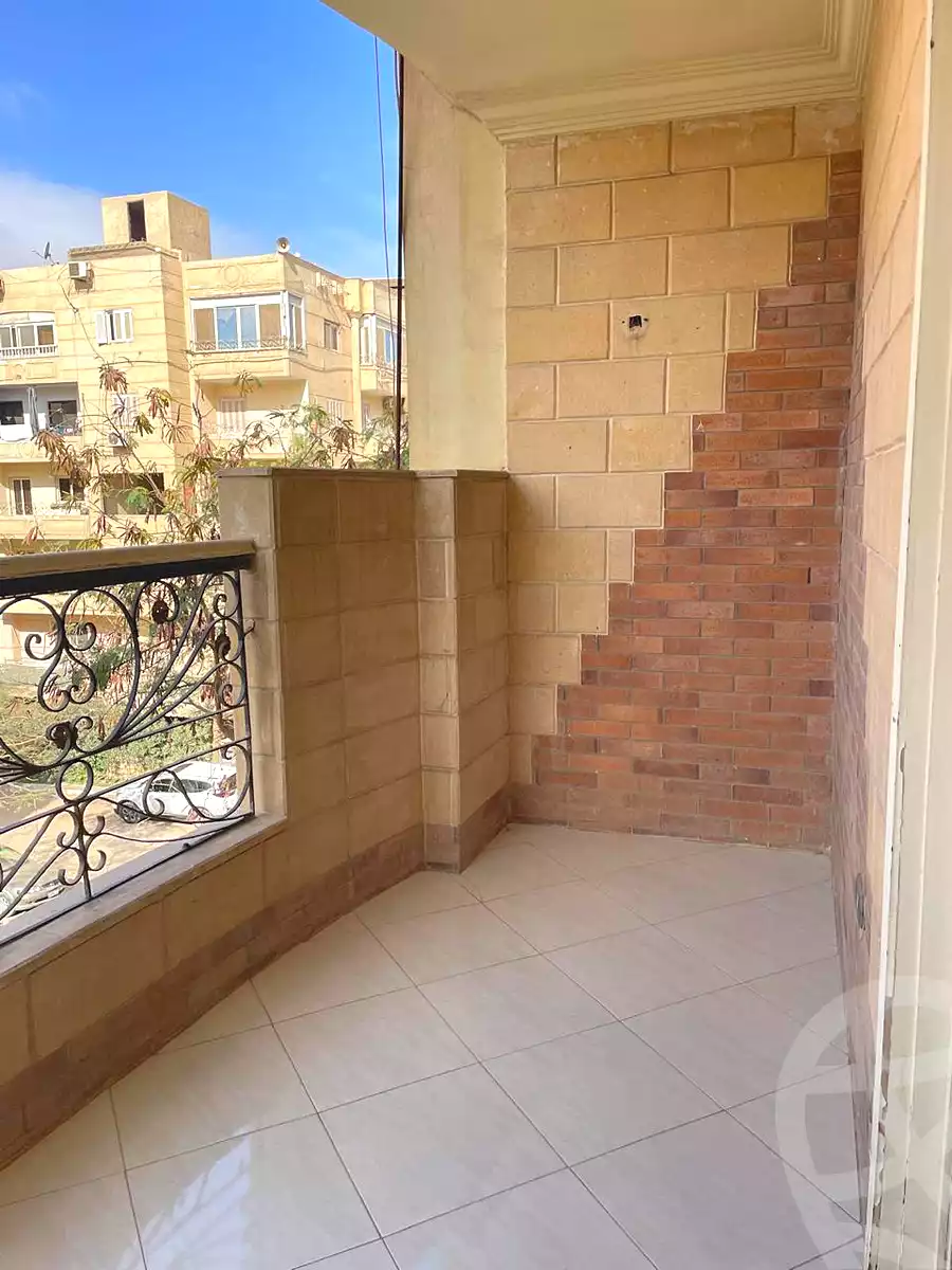 https://aqarmap.com.eg/en/listing/7335602-for-sale-cairo-hadayek-el-ahram-khufu-gate