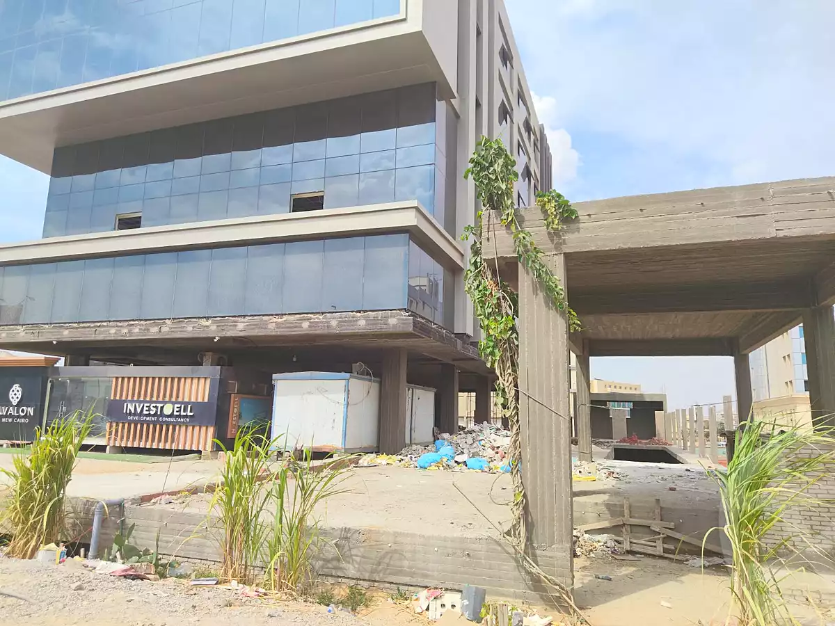 https://aqarmap.com.eg/ar/listing/7335757-for-rent-cairo-new-cairo-compounds-avalon-investwell