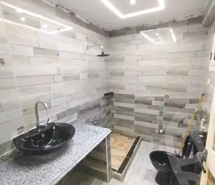 https://aqarmap.com.eg/ar/listing/7335785-for-sale-alexandria-lsywf-el-falki