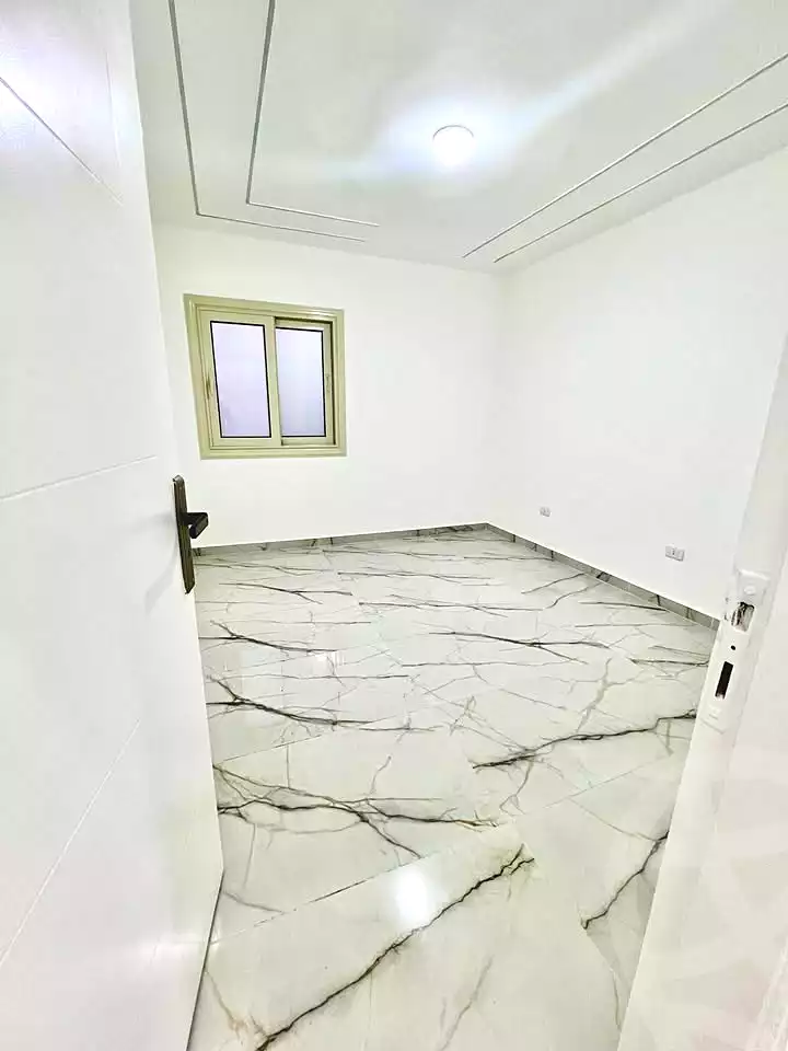 https://aqarmap.com.eg/en/listing/7335868-for-sale-alexandria-sydy-bshr-sydy-bshr-bhry-shr-mhmwd-l-yswy