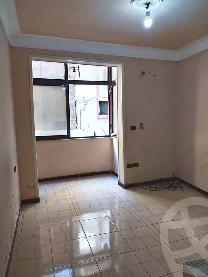 https://aqarmap.com.eg/ar/listing/7336023-for-sale-alexandria-sydy-bshr-sydy-bshr-bhry-gamal-abd-el-nasir-st