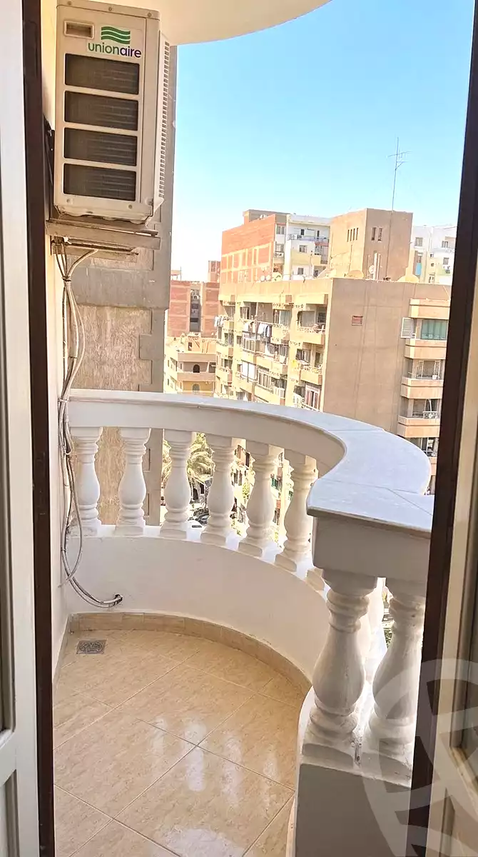 https://aqarmap.com.eg/ar/listing/7336033-for-sale-cairo-helwan-mohamed-sayed-ahmed-st