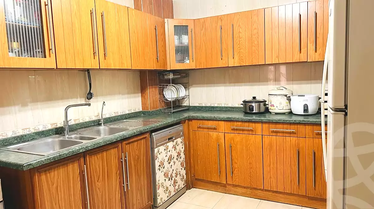 https://aqarmap.com.eg/ar/listing/7336033-for-sale-cairo-helwan-mohamed-sayed-ahmed-st