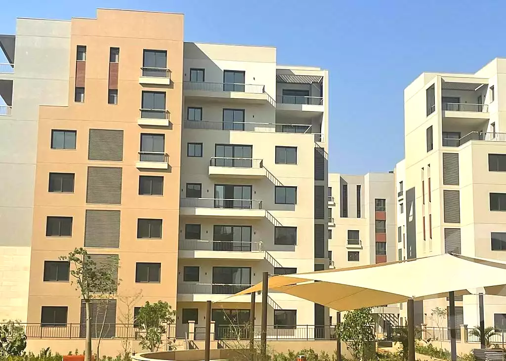 https://aqarmap.com.eg/en/listing/7336292-for-sale-cairo-new-cairo-compounds-district-5-the-plateau-district-5