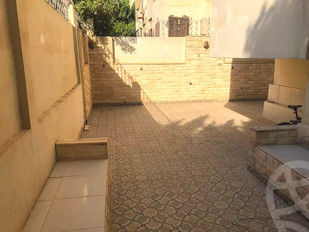 https://aqarmap.com.eg/en/listing/7336321-for-sale-cairo-new-cairo-el-ahyaa-third-neighborhood-street-23