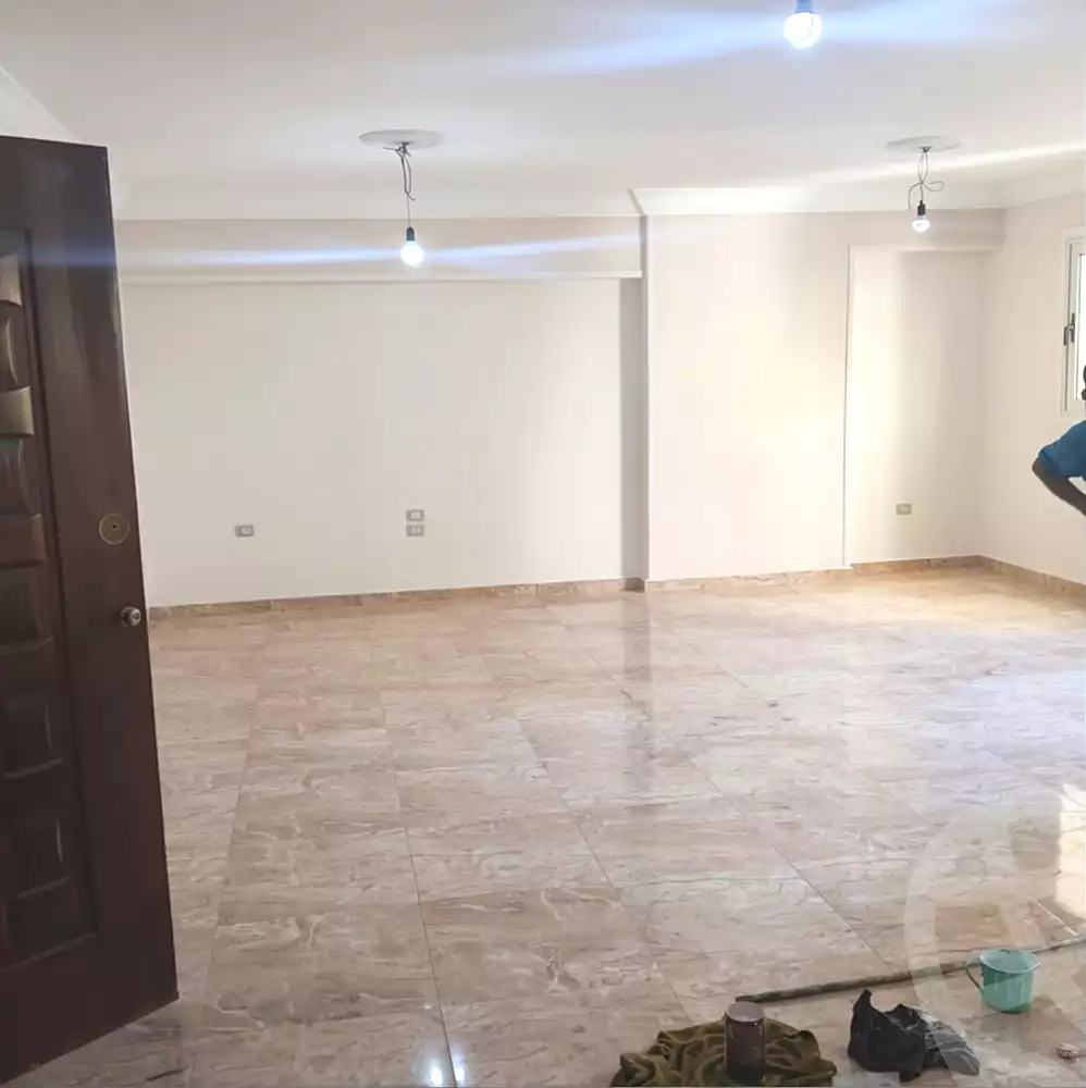 https://aqarmap.com.eg/ar/listing/7336676-for-rent-alexandria-ganaklis-shr-mrtdy-bsh