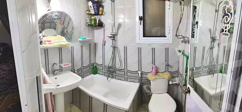 https://aqarmap.com.eg/ar/listing/7336899-for-sale-alexandria-al-agamy-el-hanouvel