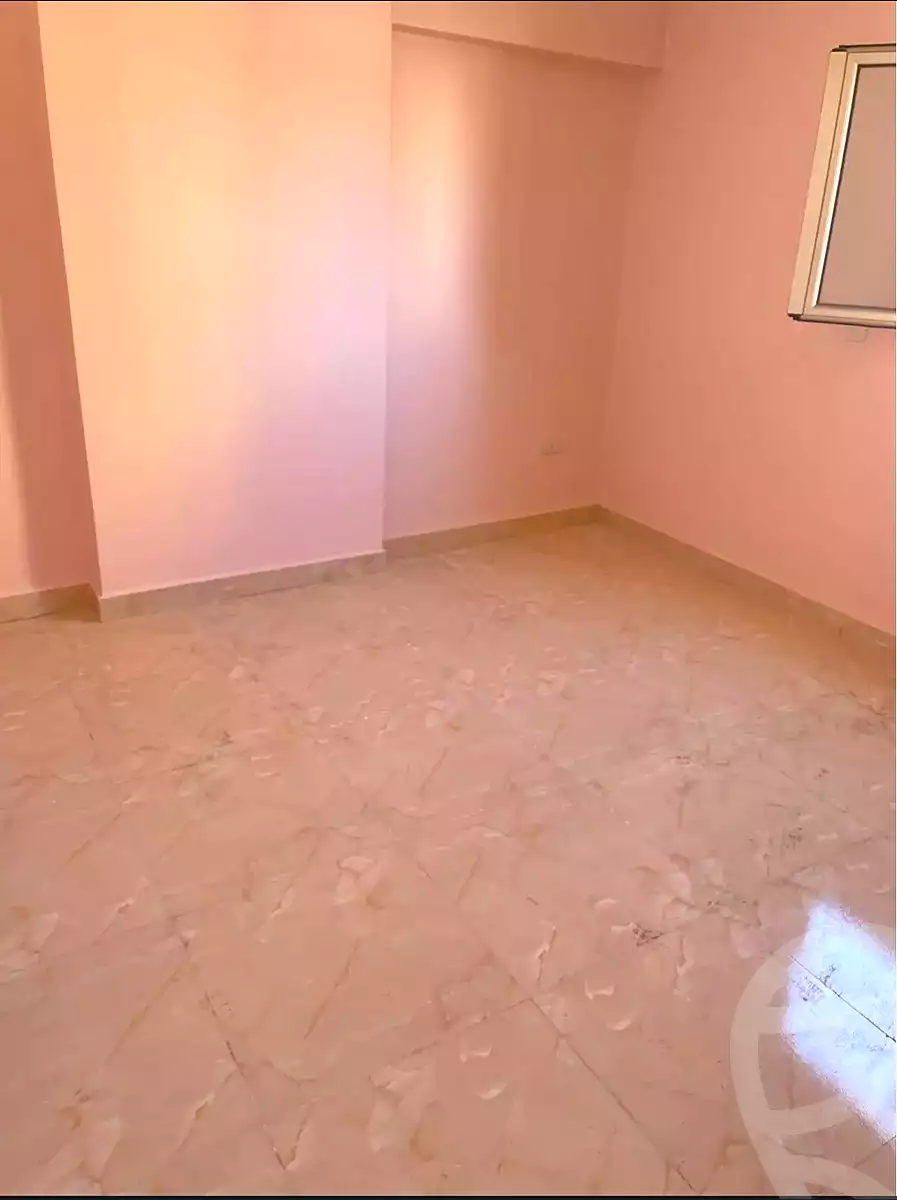 https://aqarmap.com.eg/ar/listing/7337163-for-sale-alexandria-el-asafra-l-sfr-bhry
