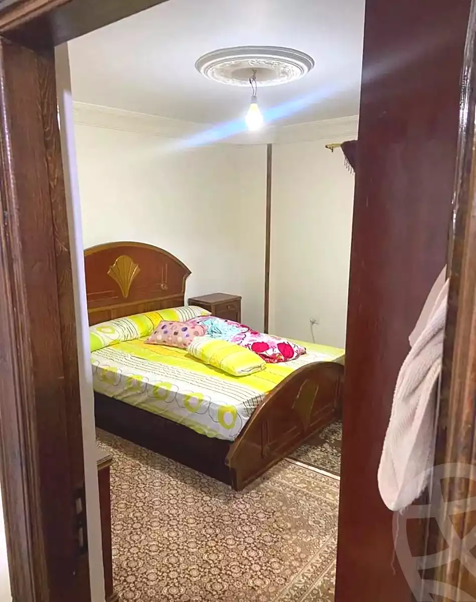https://aqarmap.com.eg/ar/listing/7337201-for-sale-alexandria-al-agamy-lbytsh-el-saleheen-mosque-st