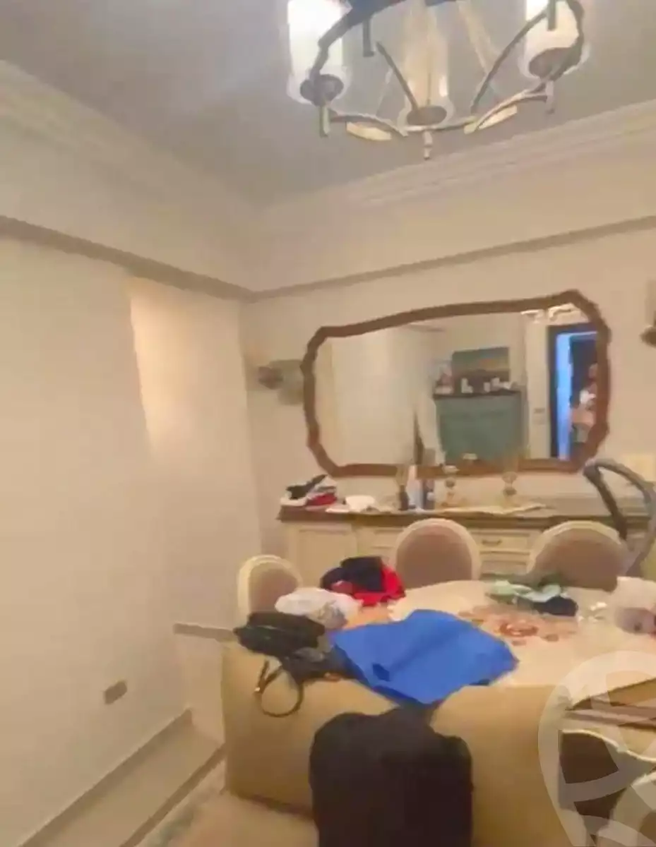 https://aqarmap.com.eg/ar/listing/7337363-for-sale-alexandria-sydy-bshr-shr-mlk-hfny
