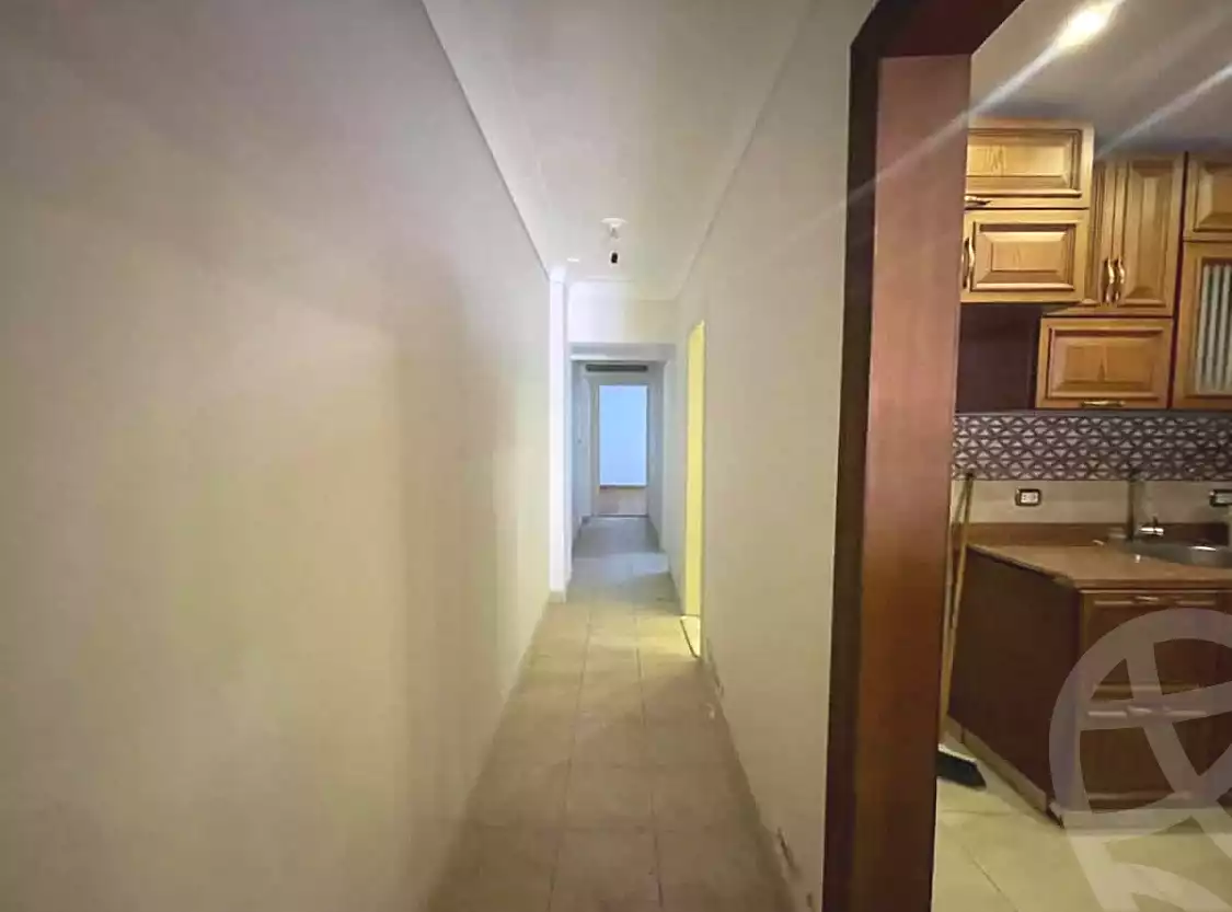 https://aqarmap.com.eg/ar/listing/7337359-for-sale-alexandria-lauran