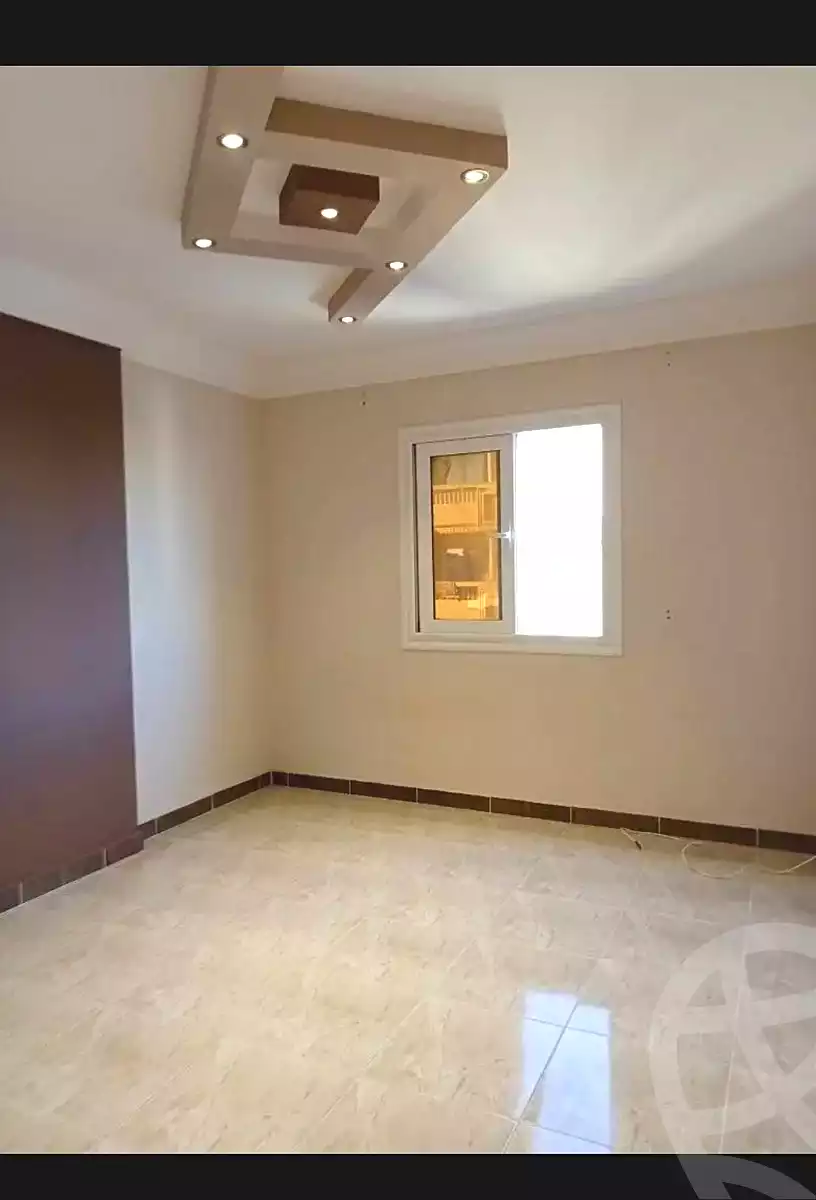 https://aqarmap.com.eg/en/listing/7337364-for-sale-alexandria-sydy-bshr-sydy-bshr-bhry-khalil-hamada-st