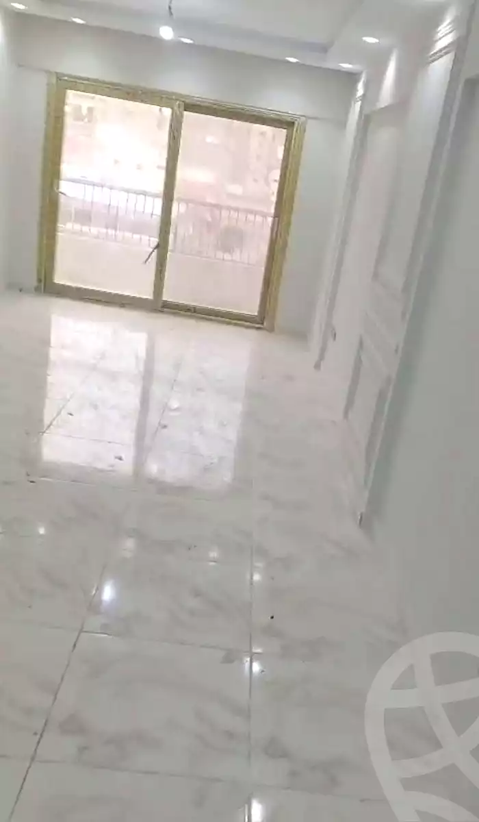 https://aqarmap.com.eg/ar/listing/7337402-for-rent-alexandria-lsywf-gamila-city-compound