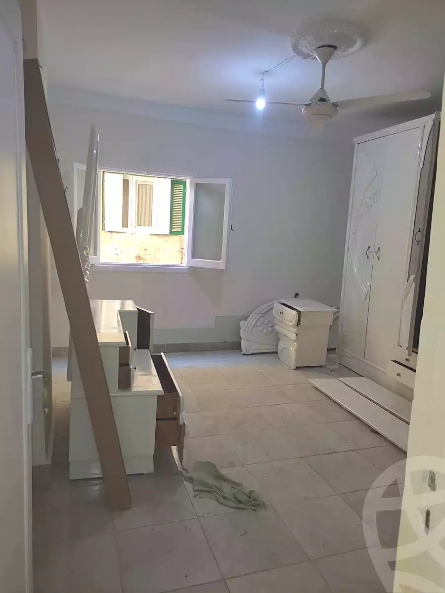 https://aqarmap.com.eg/ar/listing/7337417-for-rent-alexandria-sydy-bshr-sydy-bshr-bhry-shr-mhmwd-l-yswy