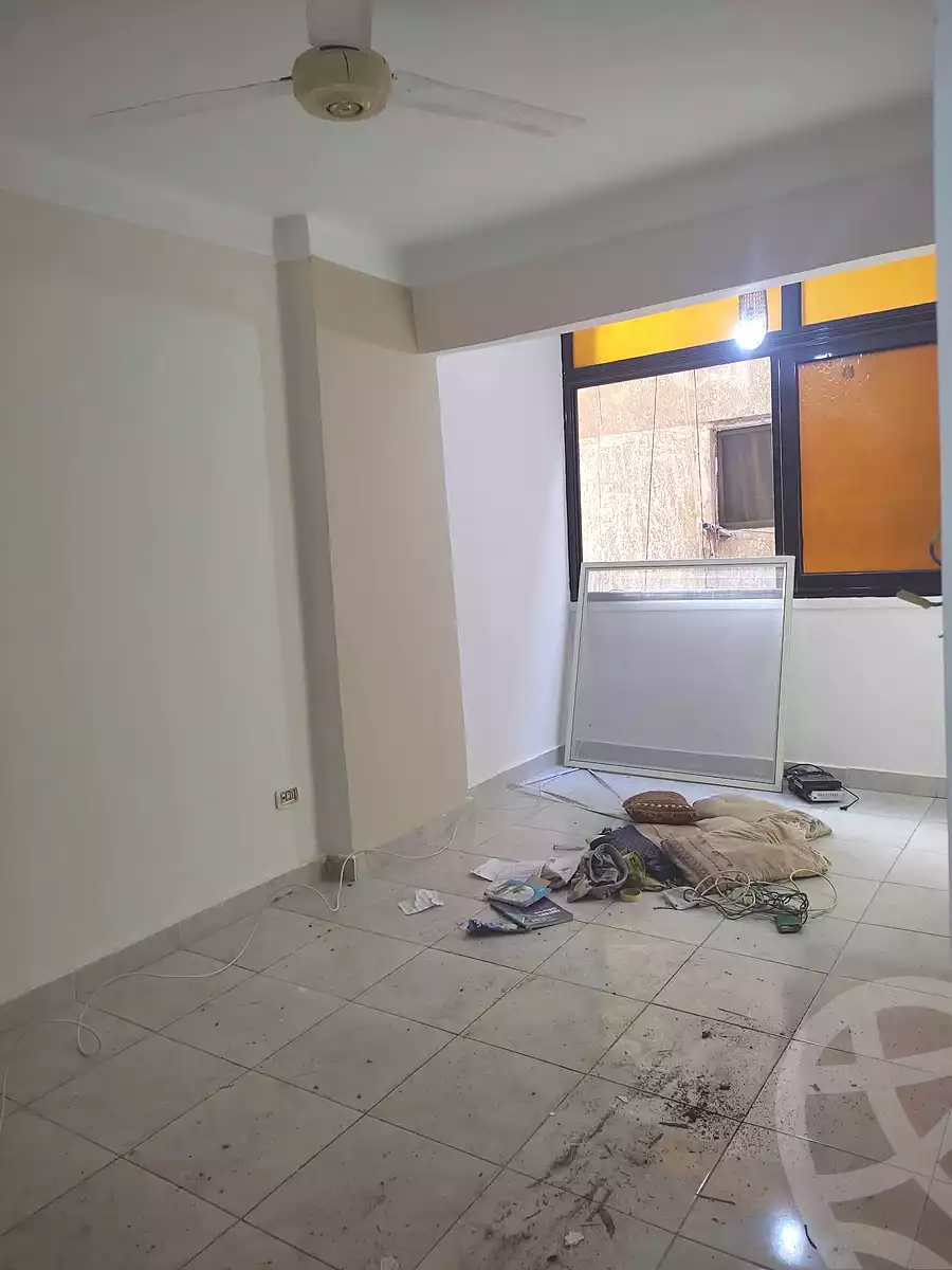 https://aqarmap.com.eg/ar/listing/7337417-for-rent-alexandria-sydy-bshr-sydy-bshr-bhry-shr-mhmwd-l-yswy