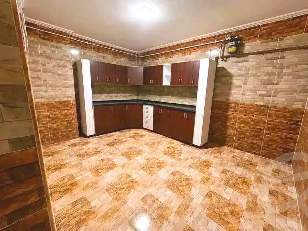 https://aqarmap.com.eg/ar/listing/7337540-for-sale-alexandria-al-agamy-lbytsh-bianchiii