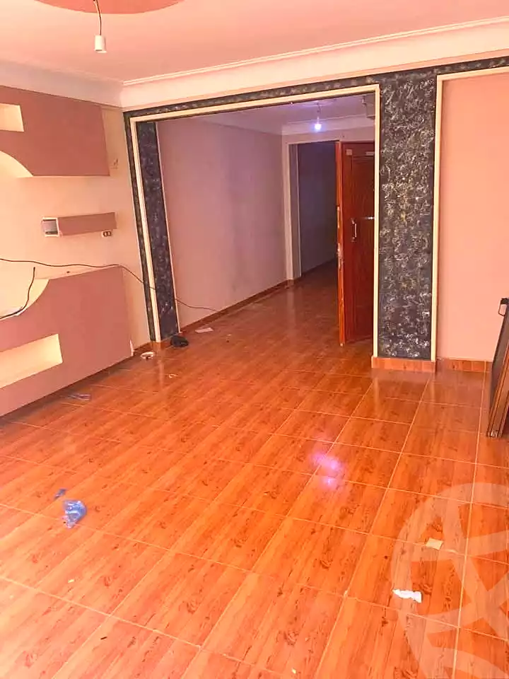 https://aqarmap.com.eg/en/listing/7337994-for-sale-alexandria-lsywf-el-falki
