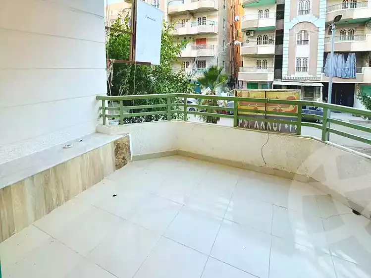 https://aqarmap.com.eg/ar/listing/7338029-for-sale-alexandria-al-agamy-shataa-el-nakheel