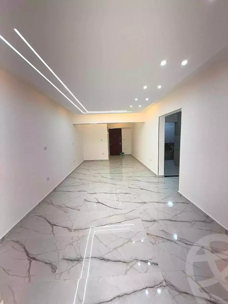https://aqarmap.com.eg/ar/listing/7338030-for-sale-alexandria-sydy-bshr-sydy-bshr-bhry-shr-mhmwd-l-yswy