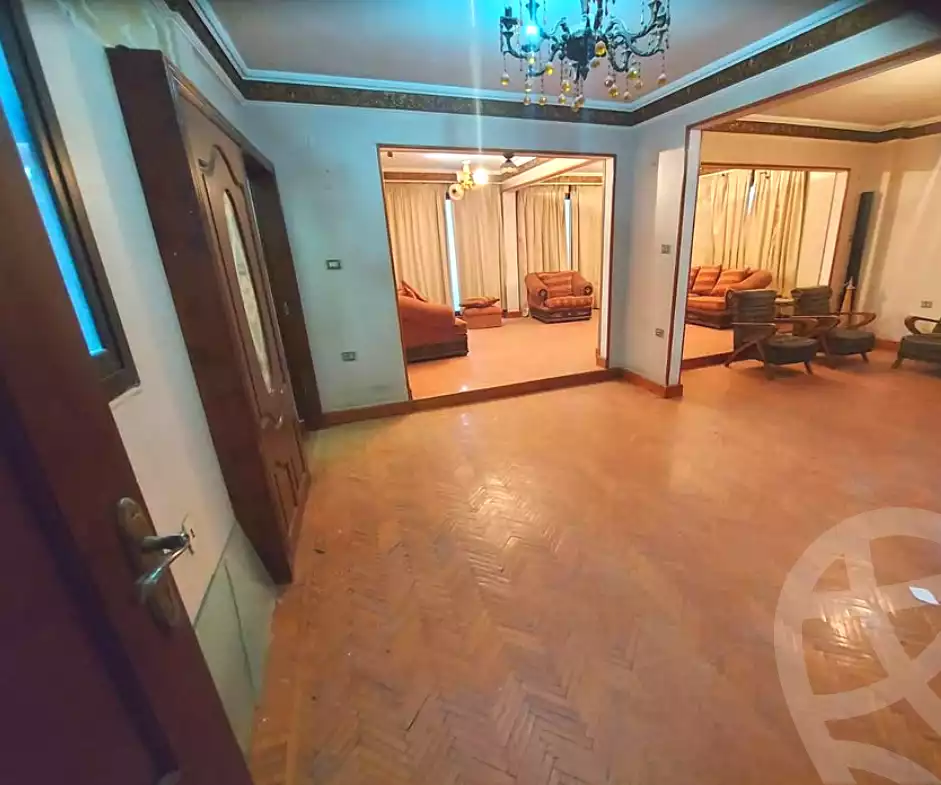 https://aqarmap.com.eg/ar/listing/7338167-for-sale-cairo-helwan-helwan-el-sharkeya-borhan-st