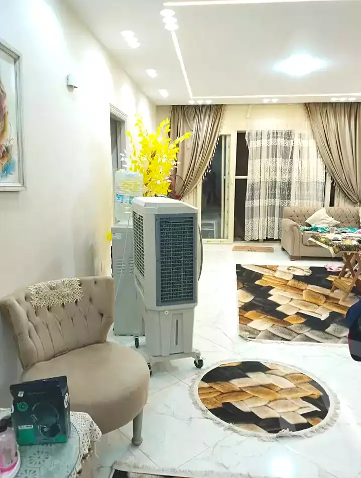 https://aqarmap.com.eg/en/listing/7338532-for-sale-alexandria-al-agamy-lbytsh-el-salam-st