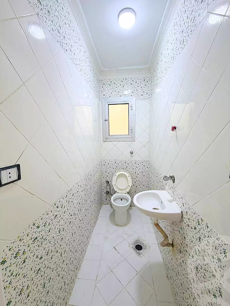 https://aqarmap.com.eg/ar/listing/7338659-for-sale-alexandria-al-agamy