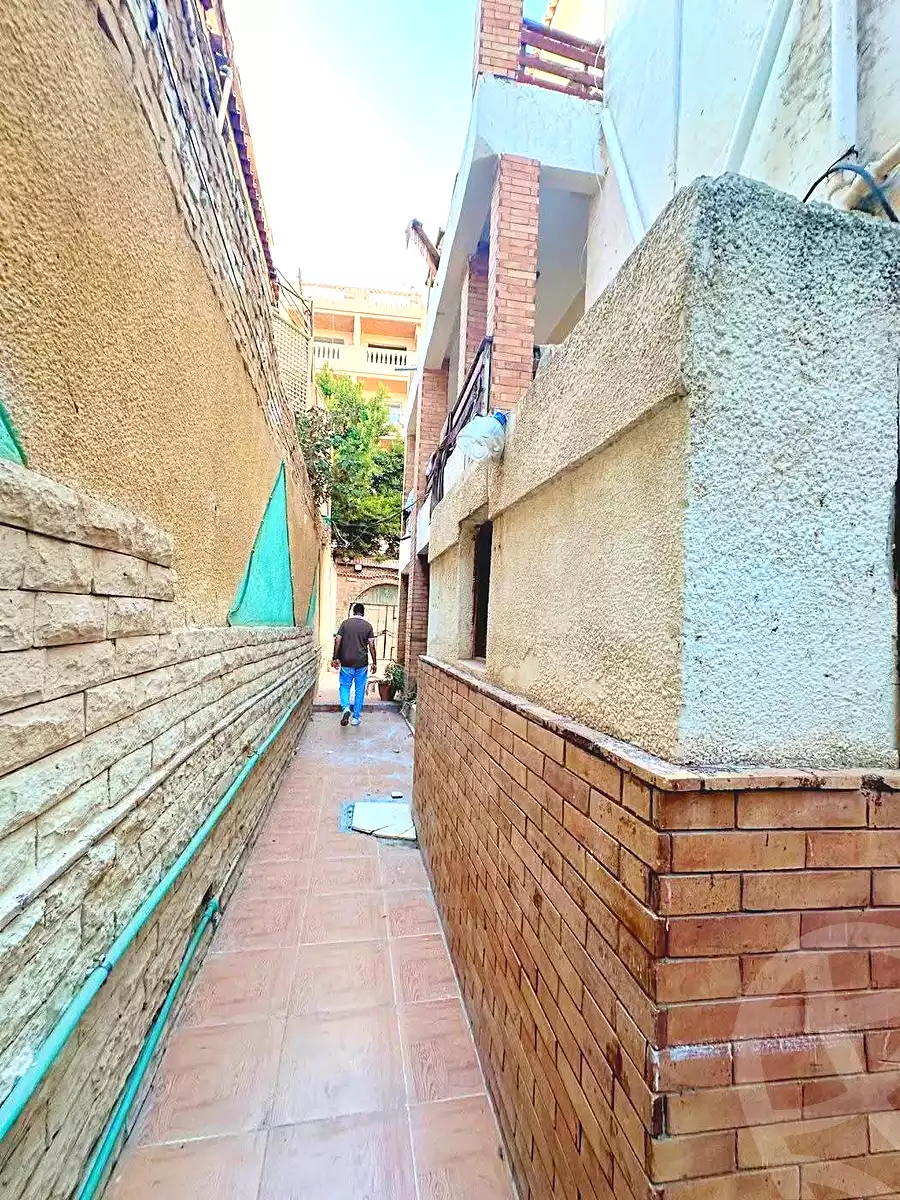 https://aqarmap.com.eg/en/listing/7338705-for-sale-alexandria-al-agamy-lbytsh-bianchiii-street-11