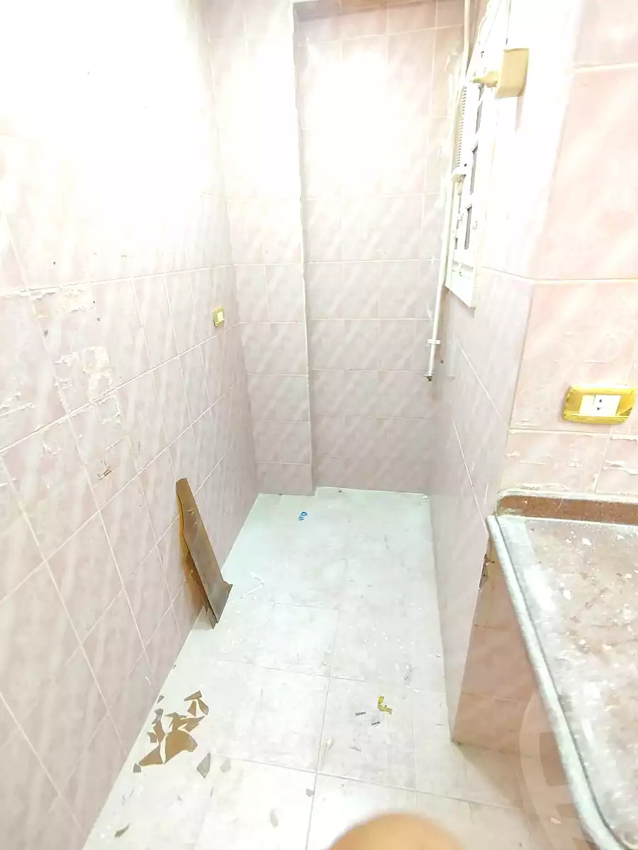 https://aqarmap.com.eg/ar/listing/7338837-for-sale-alexandria-lsywf-el-falki