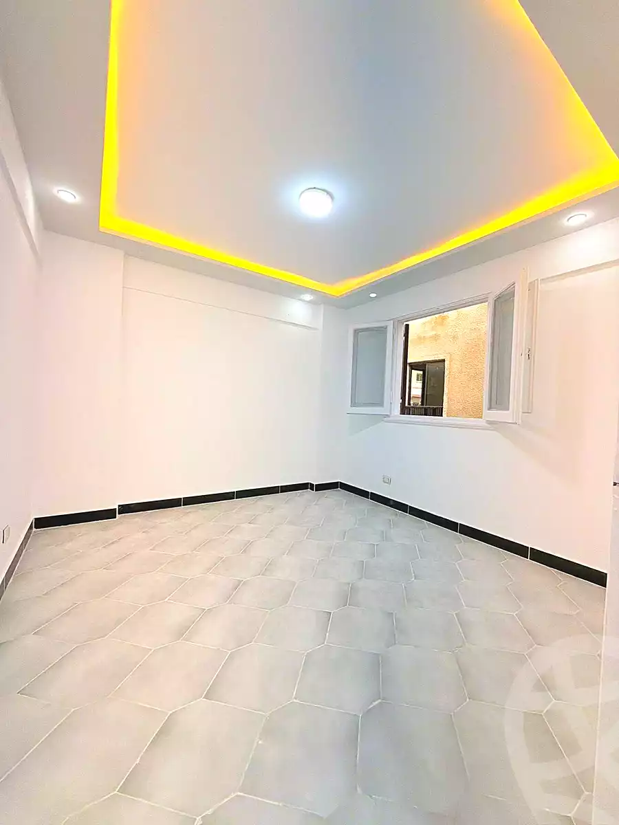 https://aqarmap.com.eg/ar/listing/7338840-for-sale-alexandria-al-agamy-shataa-el-nakheel