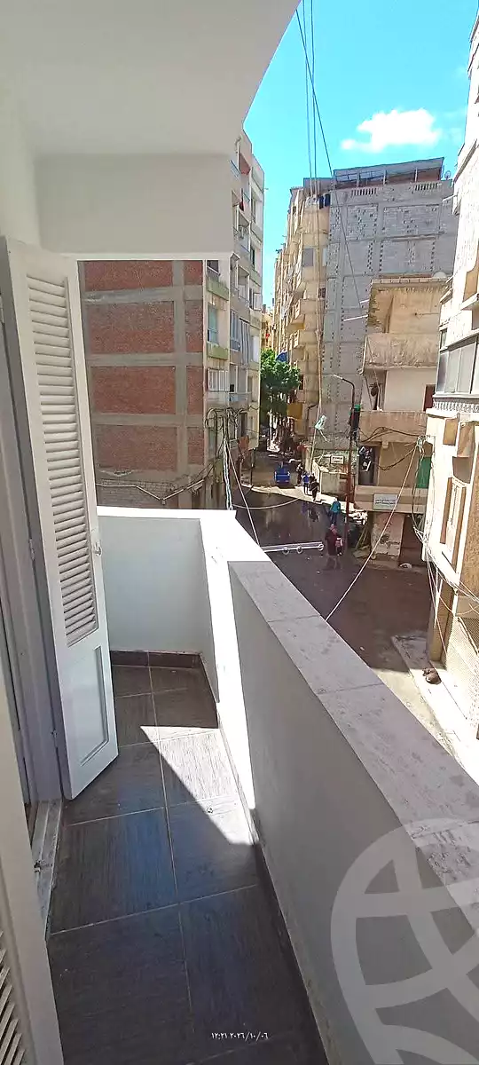 https://aqarmap.com.eg/en/listing/7338842-for-sale-alexandria-al-agamy-el-hanouvel-el-warsha-st