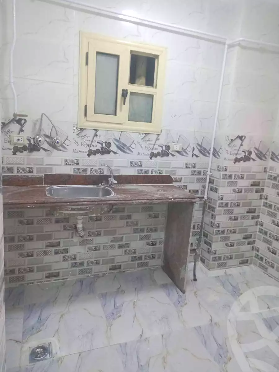 https://aqarmap.com.eg/en/listing/7338867-for-sale-alexandria-al-agamy-el-hanouvel