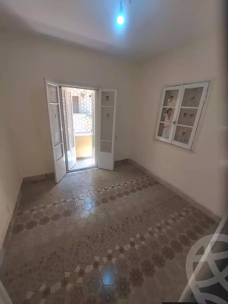 https://aqarmap.com.eg/en/listing/7338889-for-sale-cairo-helwan-helwan-el-sharkeya-ismael-kamel-st