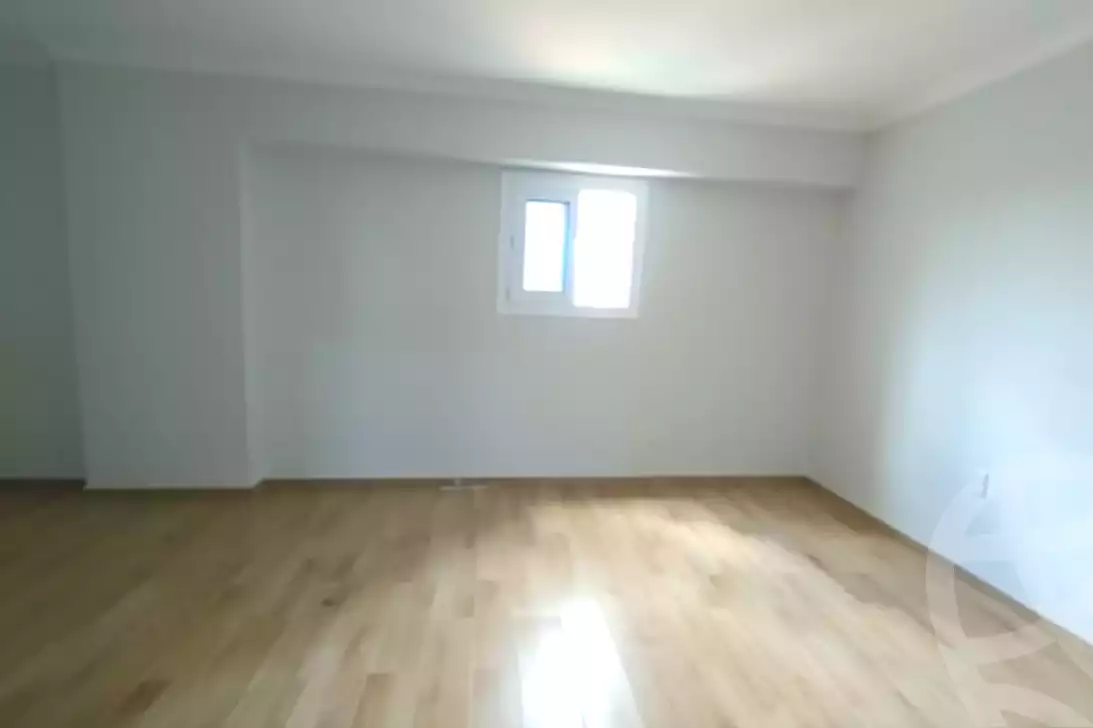 https://aqarmap.com.eg/ar/listing/7338981-for-rent-alexandria-el-montazah