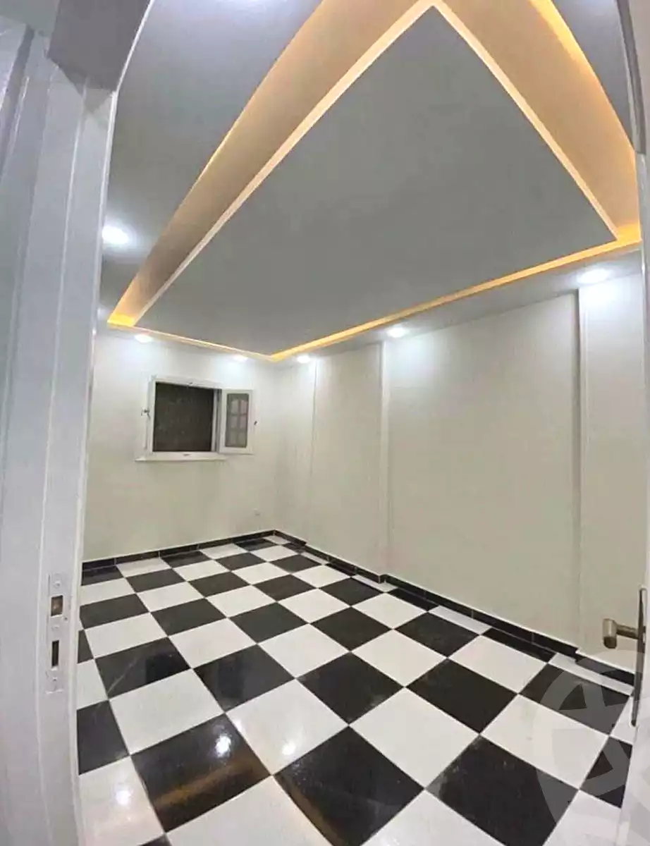 https://aqarmap.com.eg/ar/listing/7339092-for-sale-alexandria-sydy-bshr-sydy-bshr-bhry-gamal-abd-el-nasir-st