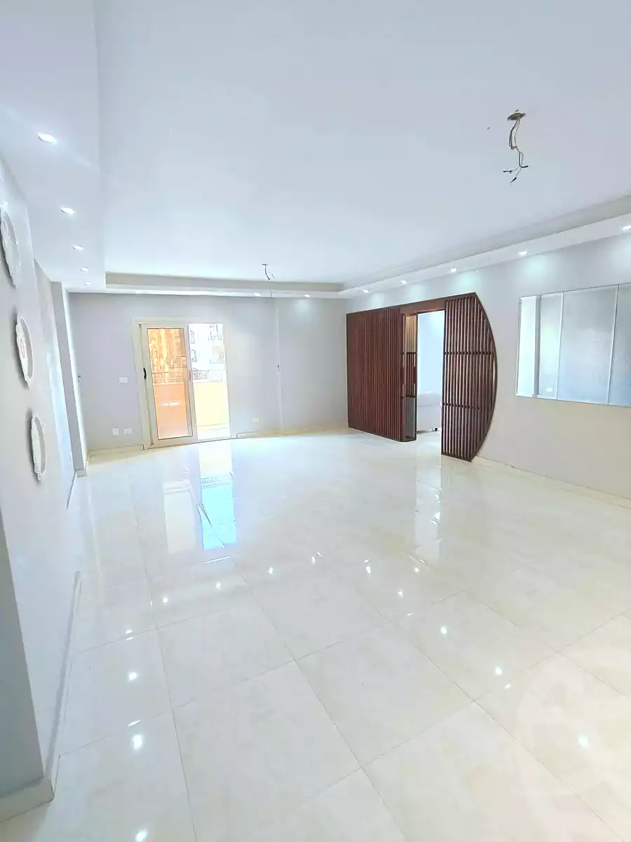 https://aqarmap.com.eg/en/listing/7339139-for-sale-alexandria-sydy-bshr-sydy-bshr-bhry-shr-mhmwd-l-yswy