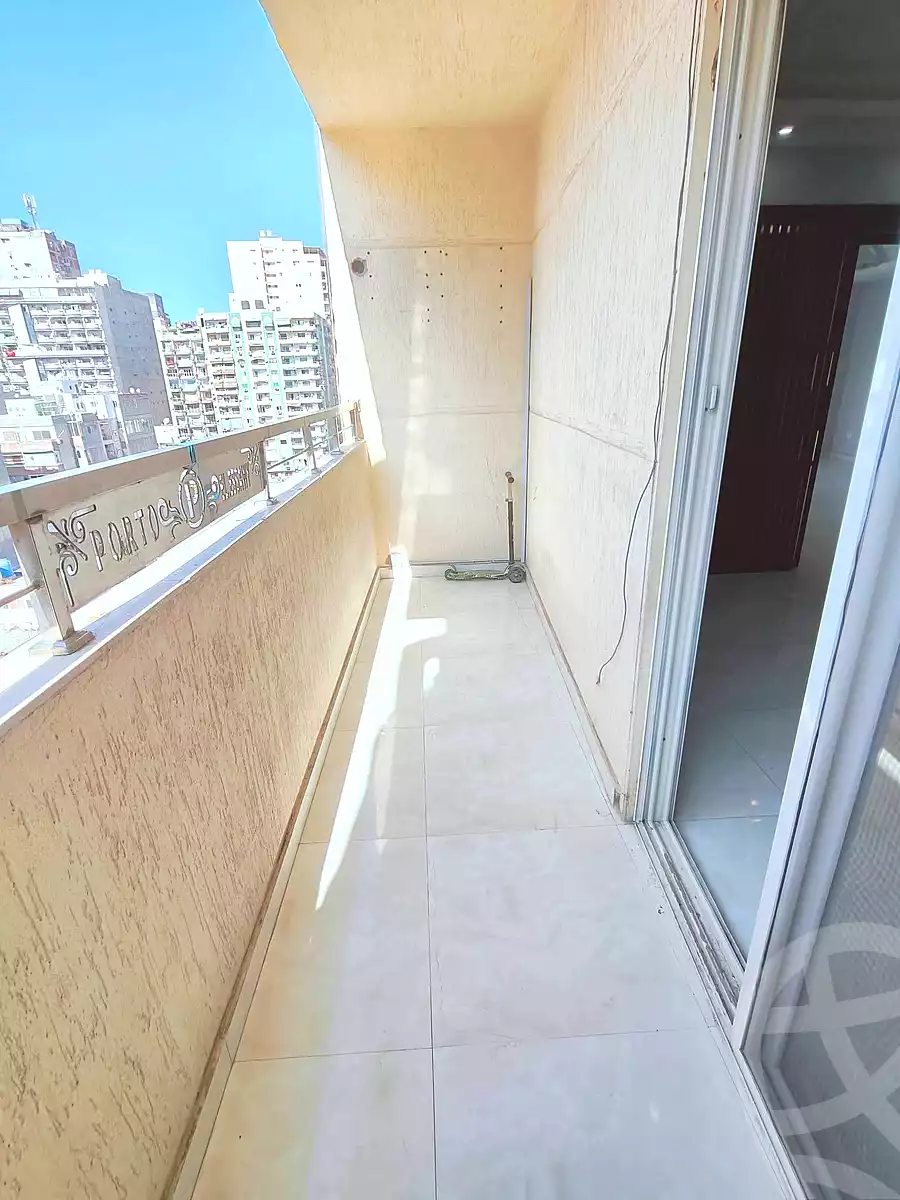 https://aqarmap.com.eg/ar/listing/7339261-for-sale-alexandria-sydy-bshr-sydy-bshr-bhry-shr-mhmwd-l-yswy