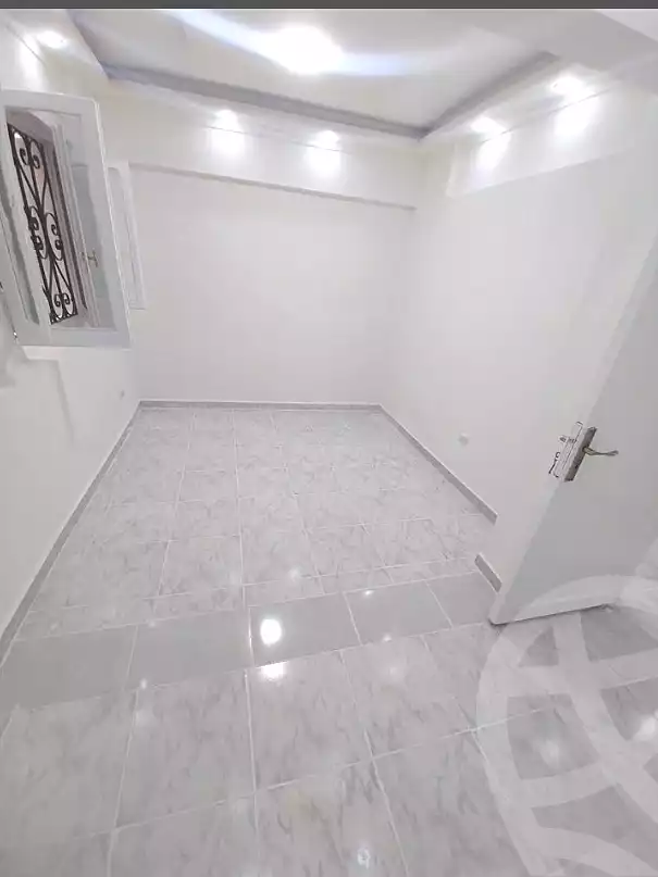 https://aqarmap.com.eg/ar/listing/7339258-for-sale-alexandria-al-agamy-shataa-el-nakheel