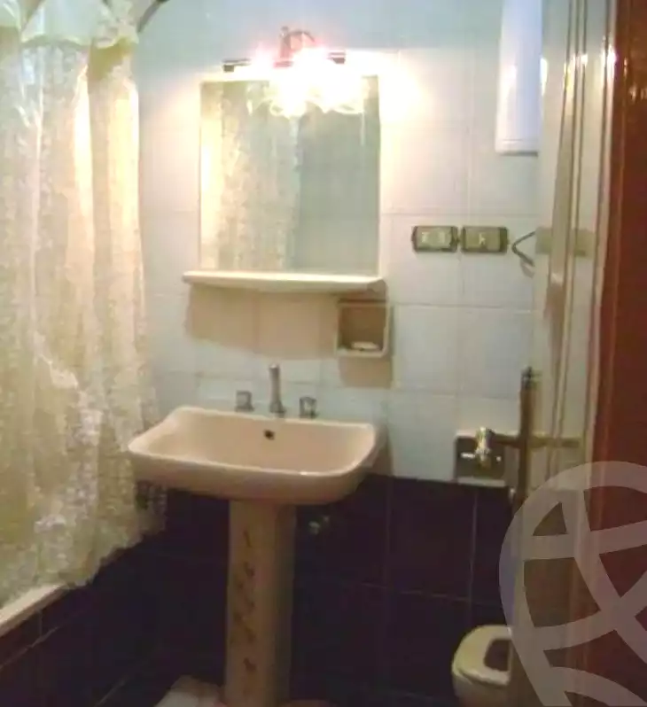 https://aqarmap.com.eg/ar/listing/7339310-for-sale-alexandria-el-montazah-sheraton-towers