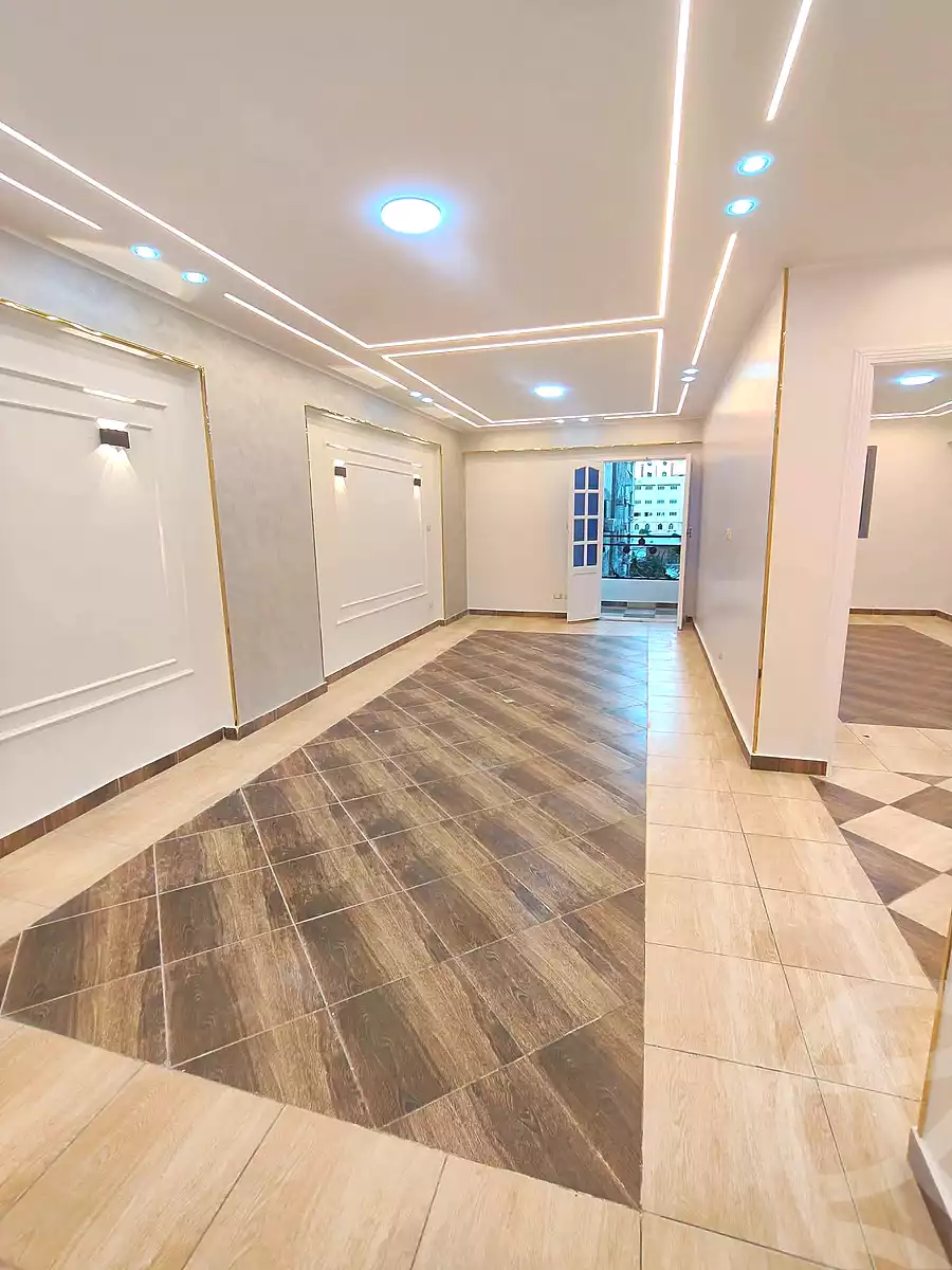 https://aqarmap.com.eg/en/listing/7339405-for-sale-alexandria-sydy-bshr-sydy-bshr-bhry-shr-mhmwd-l-yswy