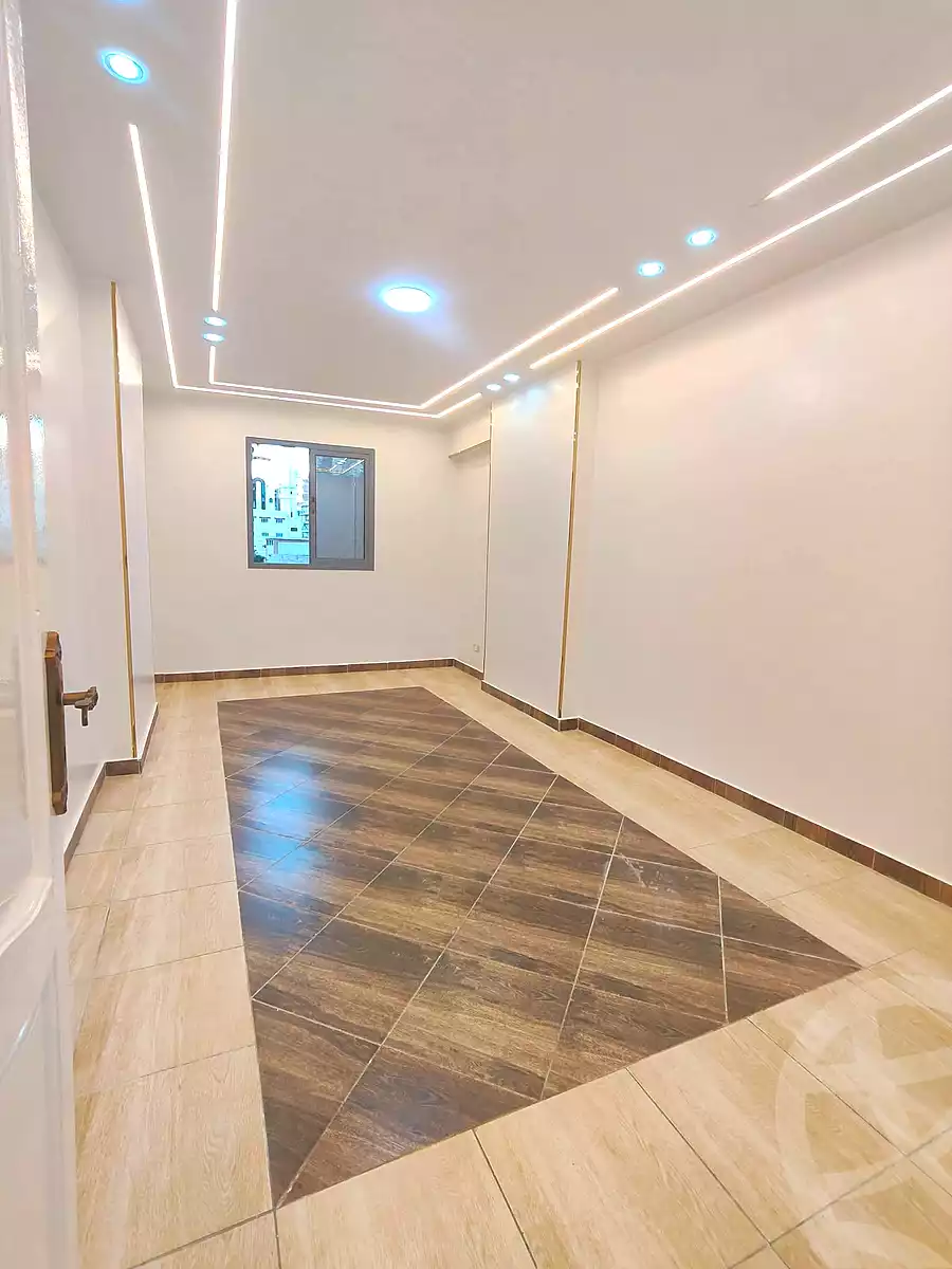 https://aqarmap.com.eg/en/listing/7339405-for-sale-alexandria-sydy-bshr-sydy-bshr-bhry-shr-mhmwd-l-yswy