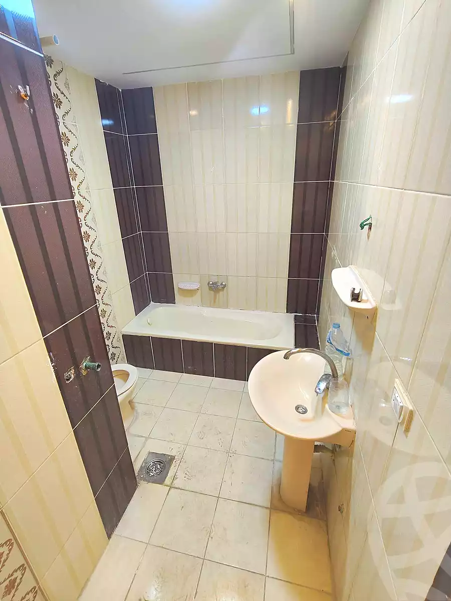 https://aqarmap.com.eg/en/listing/7339405-for-sale-alexandria-sydy-bshr-sydy-bshr-bhry-shr-mhmwd-l-yswy