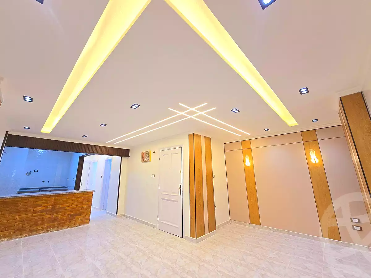 https://aqarmap.com.eg/ar/listing/7339850-for-sale-alexandria-al-agamy-shataa-el-nakheel-street-63