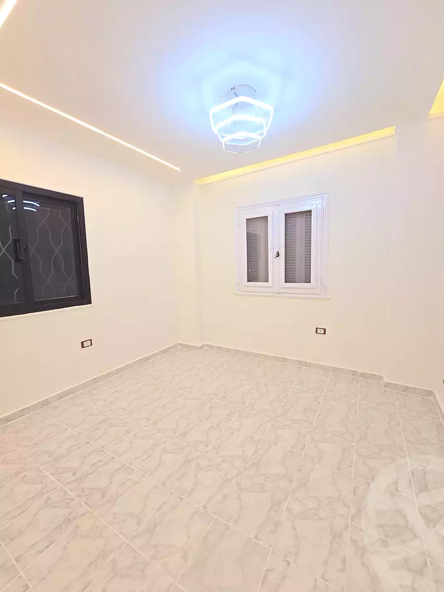 https://aqarmap.com.eg/ar/listing/7339850-for-sale-alexandria-al-agamy-shataa-el-nakheel-street-63