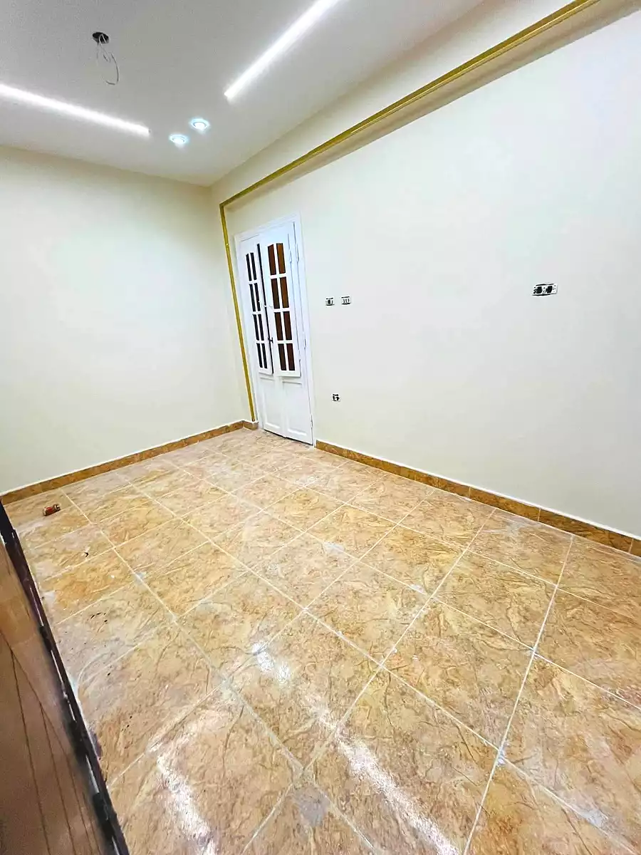 https://aqarmap.com.eg/en/listing/7340073-for-sale-alexandria-lsywf-el-falki