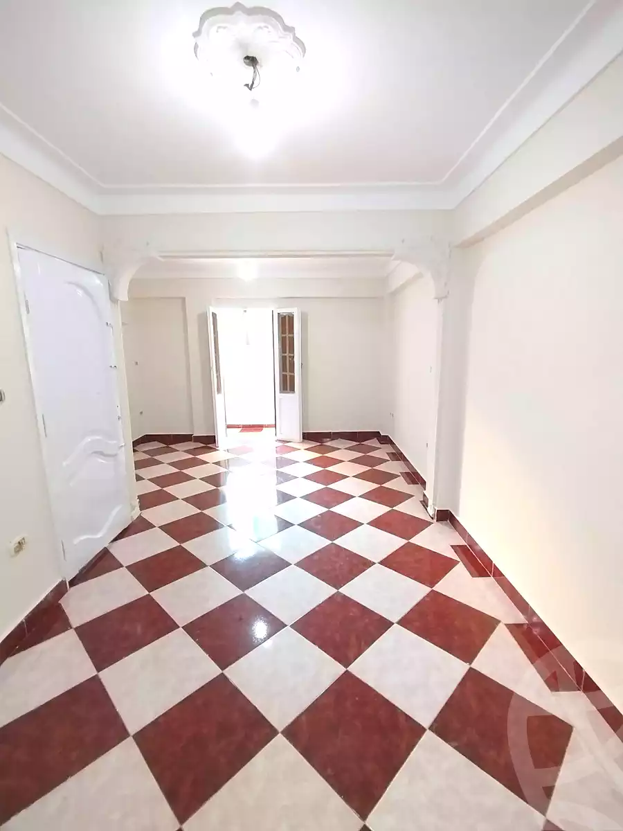 https://aqarmap.com.eg/en/listing/7340127-for-sale-alexandria-lsywf-el-falki