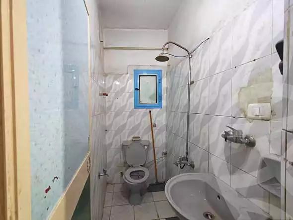 https://aqarmap.com.eg/ar/listing/7340325-for-sale-alexandria-el-asafra-shr-45