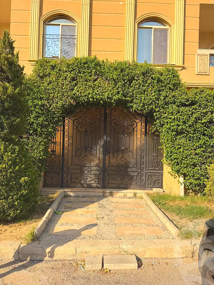 https://aqarmap.com.eg/ar/listing/7340404-for-sale-cairo-new-cairo-el-narges-el-narges-omarat-abdul-rahman-al-rafie-st