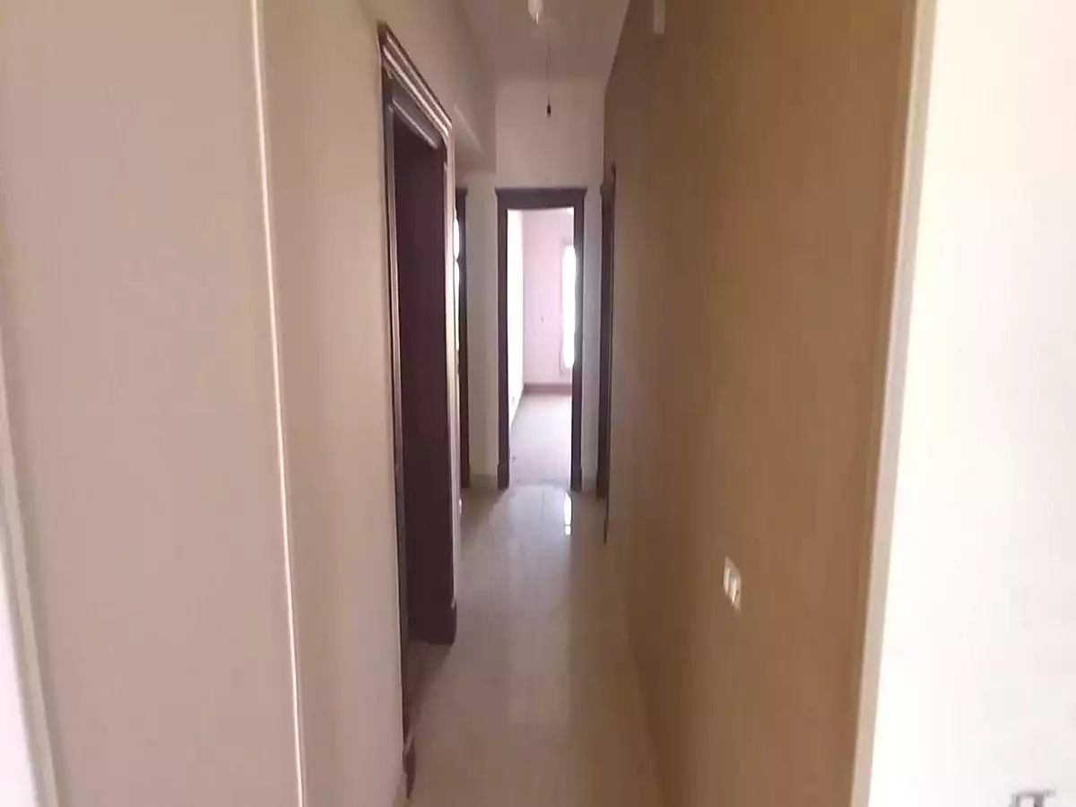 https://aqarmap.com.eg/ar/listing/7340585-for-sale-cairo-new-cairo-compounds-les-rois
